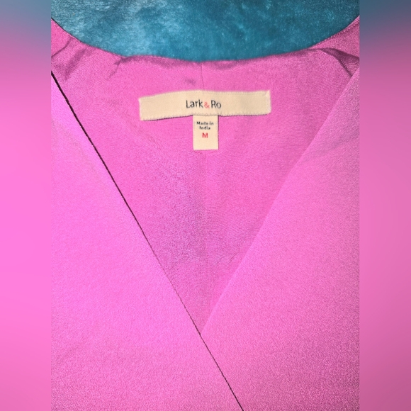 NWT Women's Lark & Ro Short Sleeve Crape Wrap Dress Size M - Picture 2 of 9